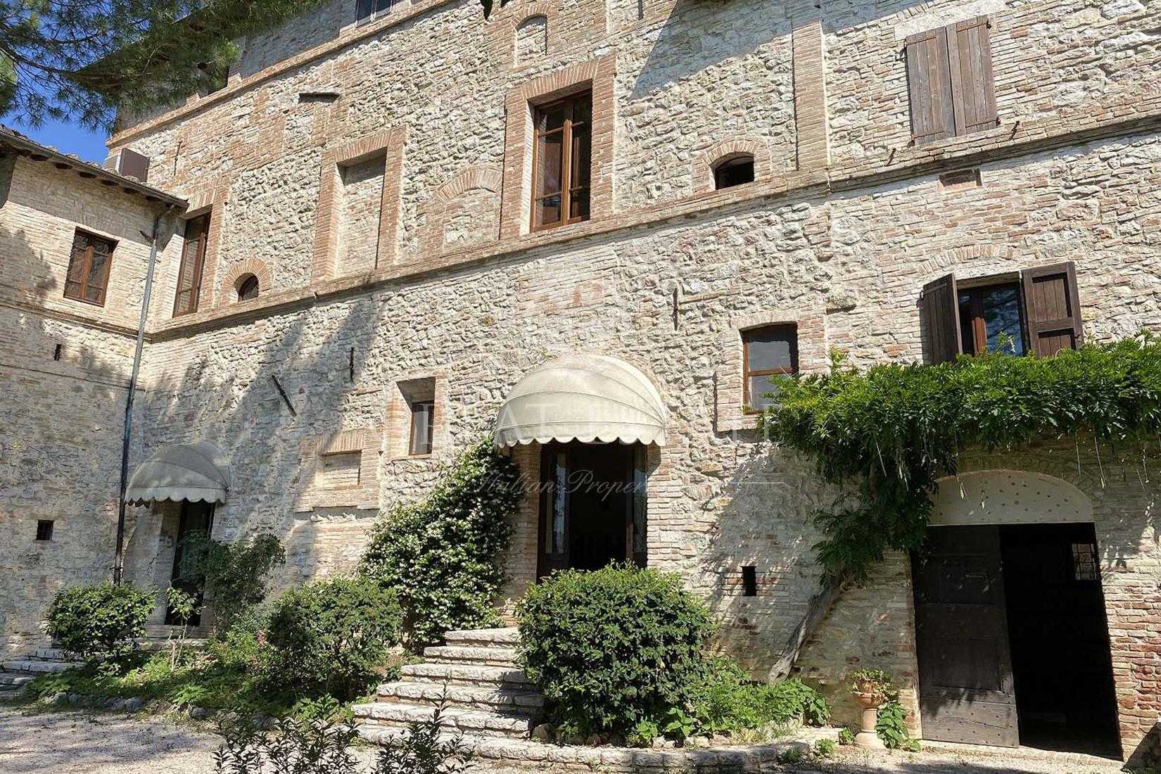 Dom w Corciano, Umbria 11490969