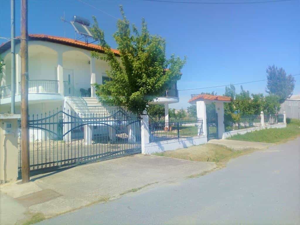 Hus i Aiginio, Kentriki Makedonien 11491376