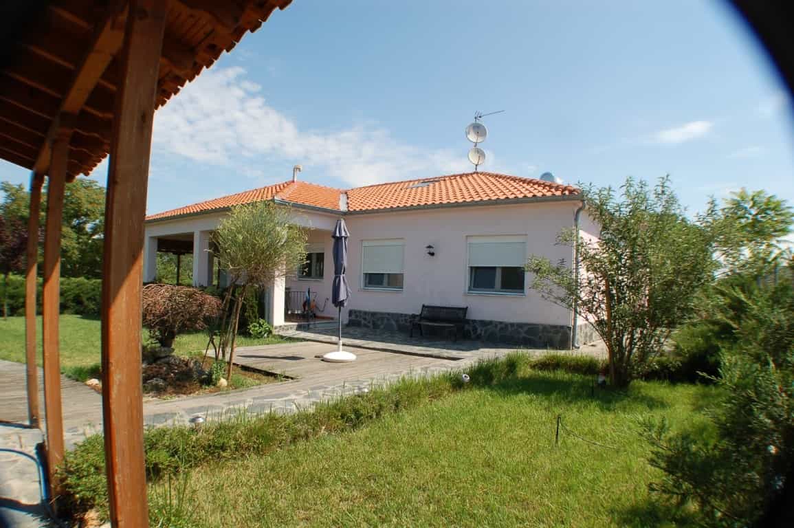 House in Rizia, Anatoliki Makedonia kai Thraki 11491478