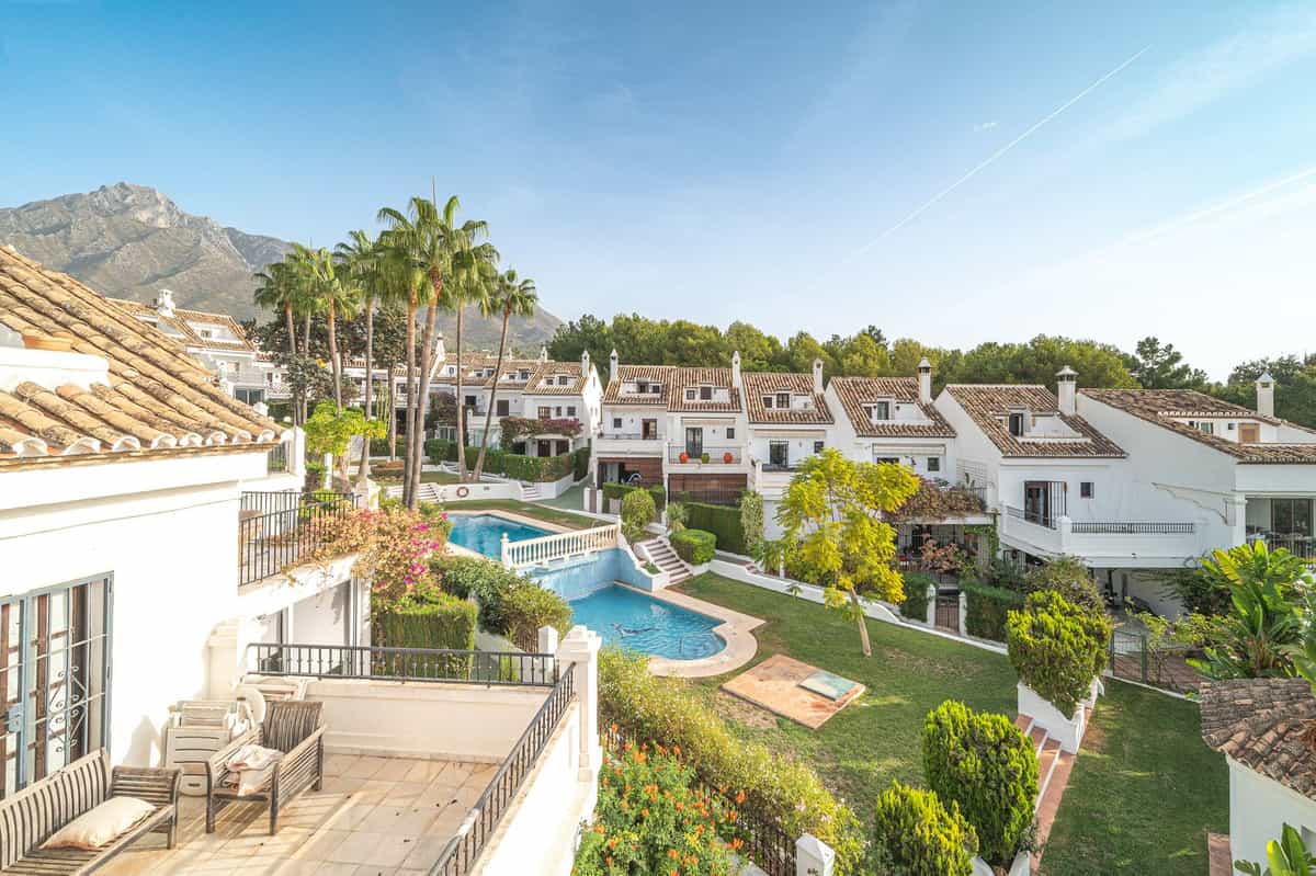 Meerdere huizen in Marbella, Andalucía 11492625