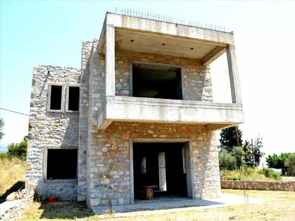 House in Molykreio, Dytiki Ellada 11492721