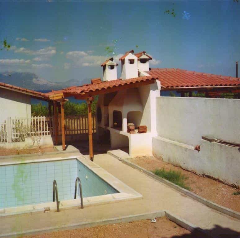 House in Paralia Avlidos,  11493200