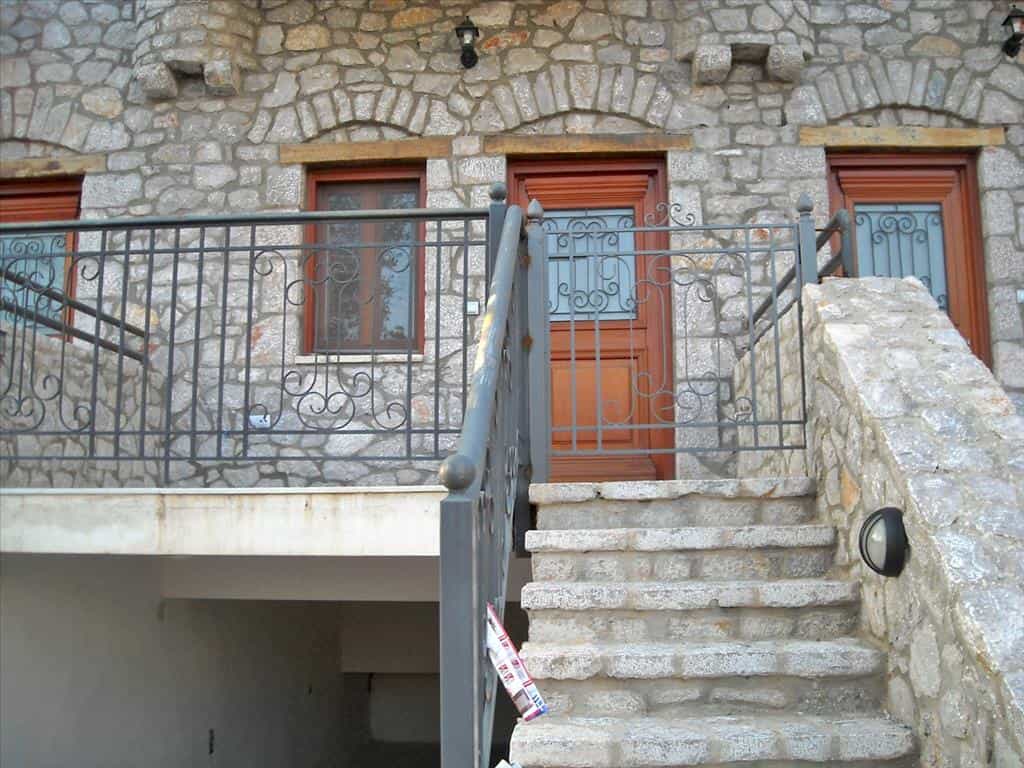 Rumah di Pitsiota, Sterea Ellada 11493738