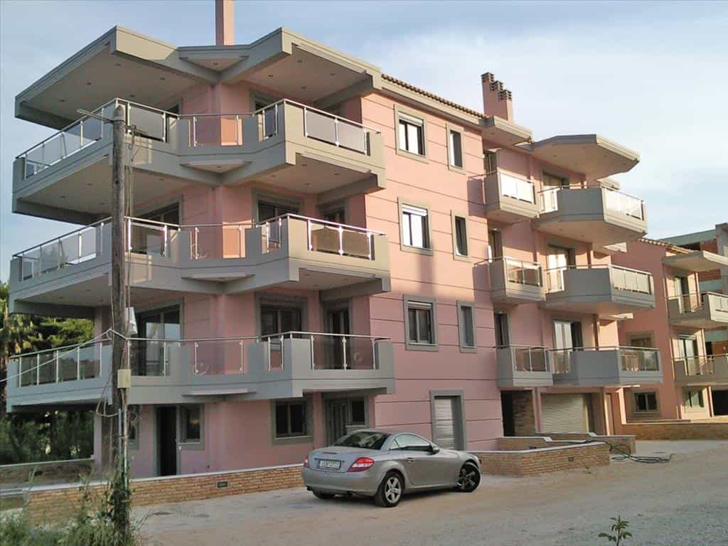 Condominium in Paralio Astros, Peloponnisos 11493748