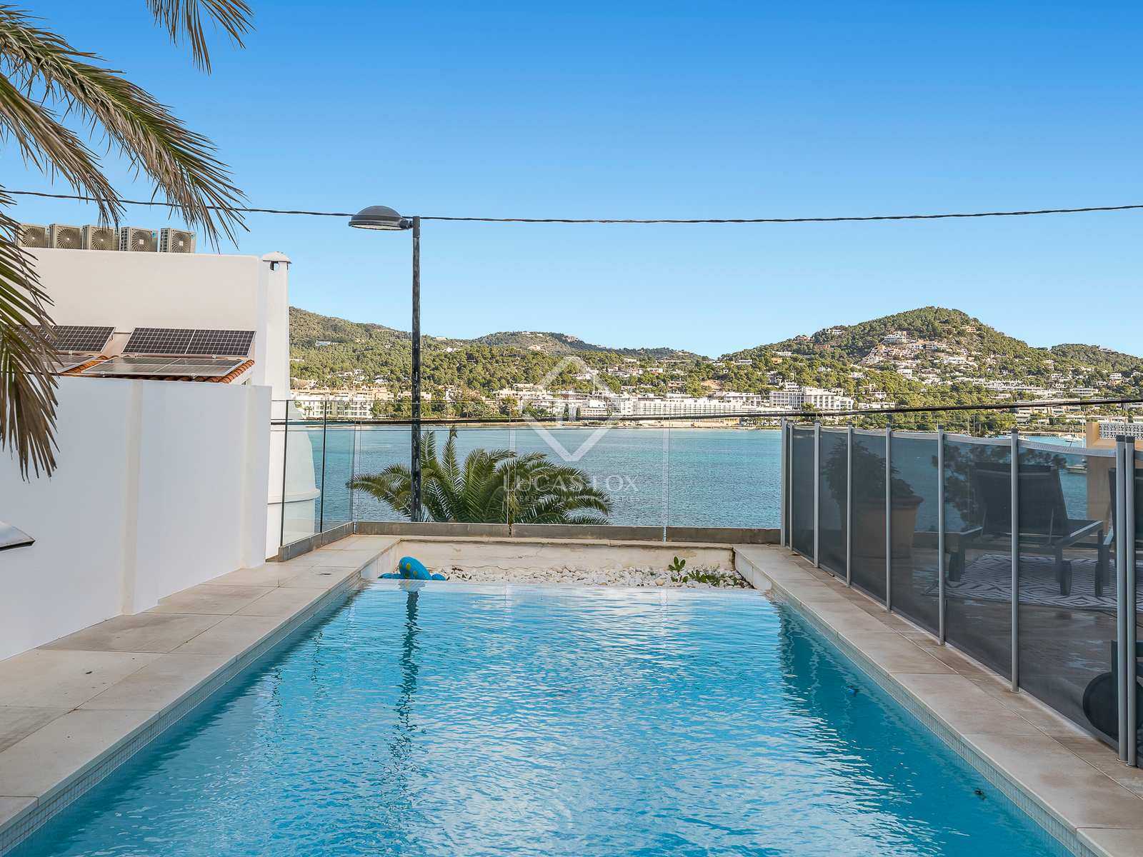 Condominium in Ibiza, Balearic Islands 11494462