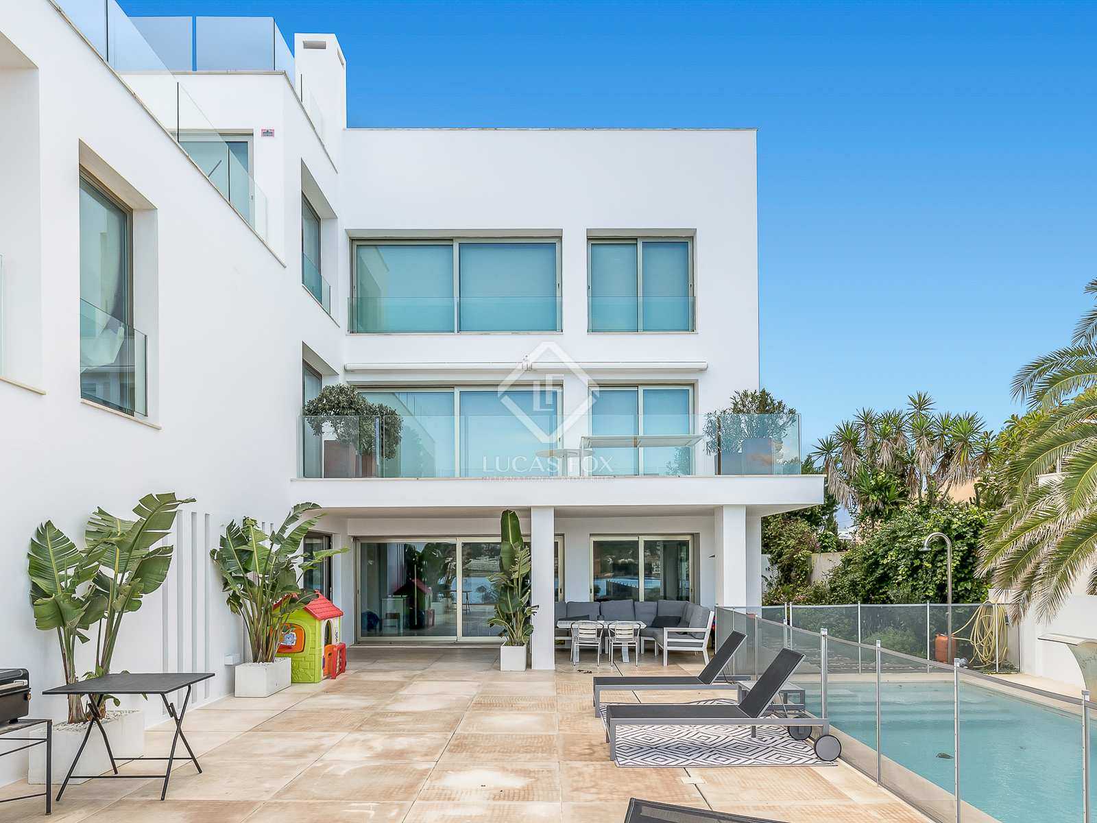 Condominium in Ibiza, Balearic Islands 11494462