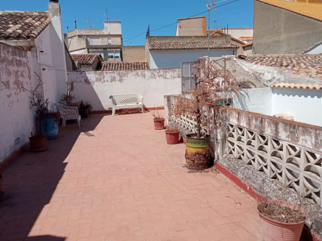 жилой дом в Олива, Валенсия 11498949