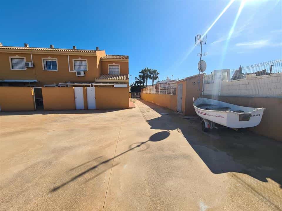 Rumah di Playa de los Nietos, Murcia 11500778