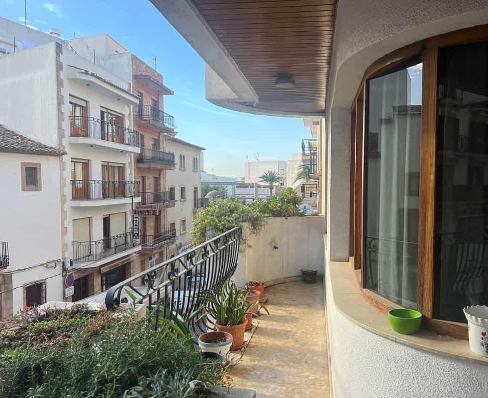 Condominium in Denia, Valencia 11501737
