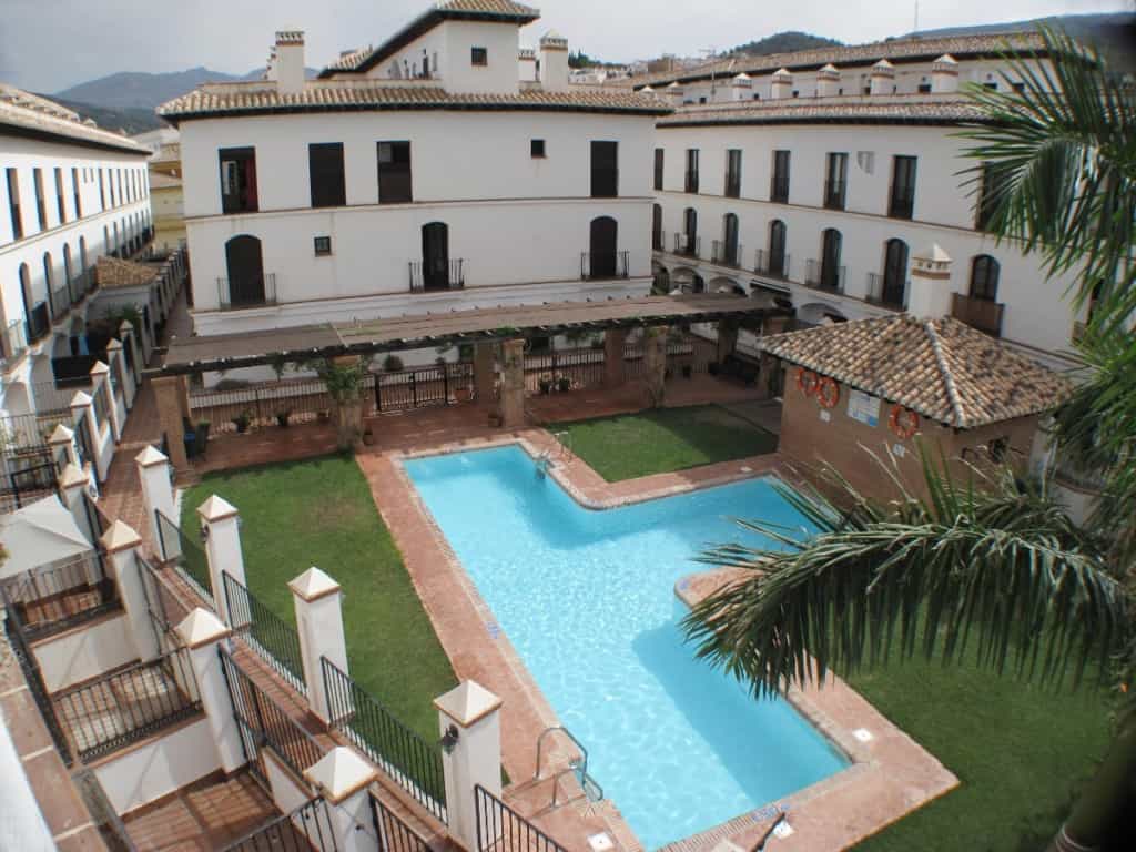 Condominium in Velez de Benaudalla, Andalusia 11502016