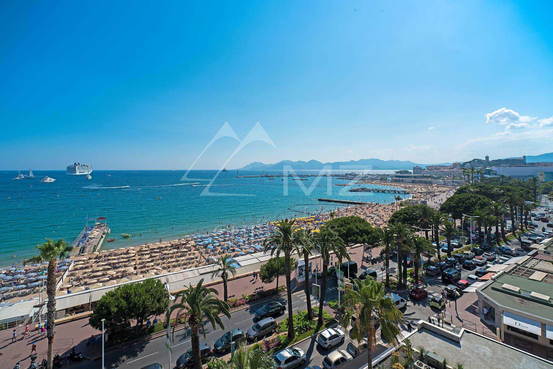 Residenziale nel Cannes, Alpes-Maritimes 11502449