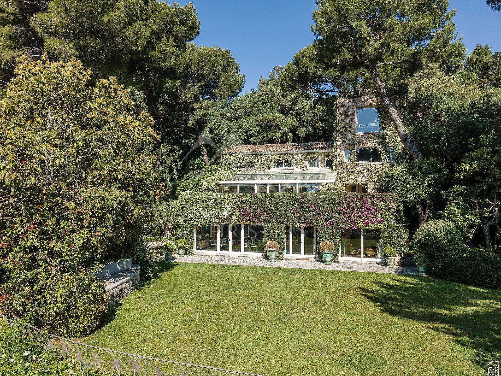 Rumah di Juan-les-Pins, Provence-Alpes-Cote d'Azur 11502457