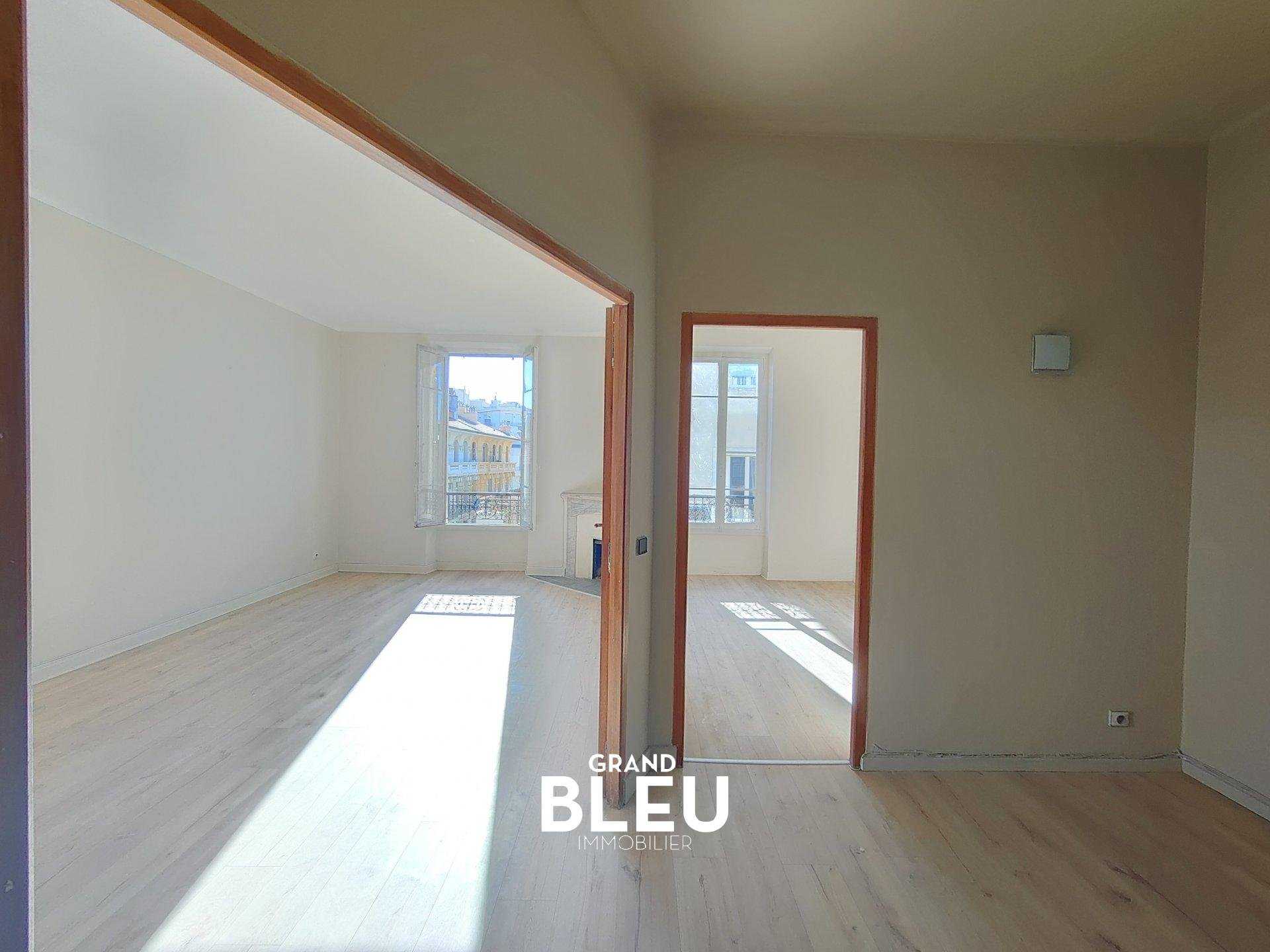 公寓 在 聖菲利普, 普羅旺斯-阿爾卑斯-藍色海岸 11502458