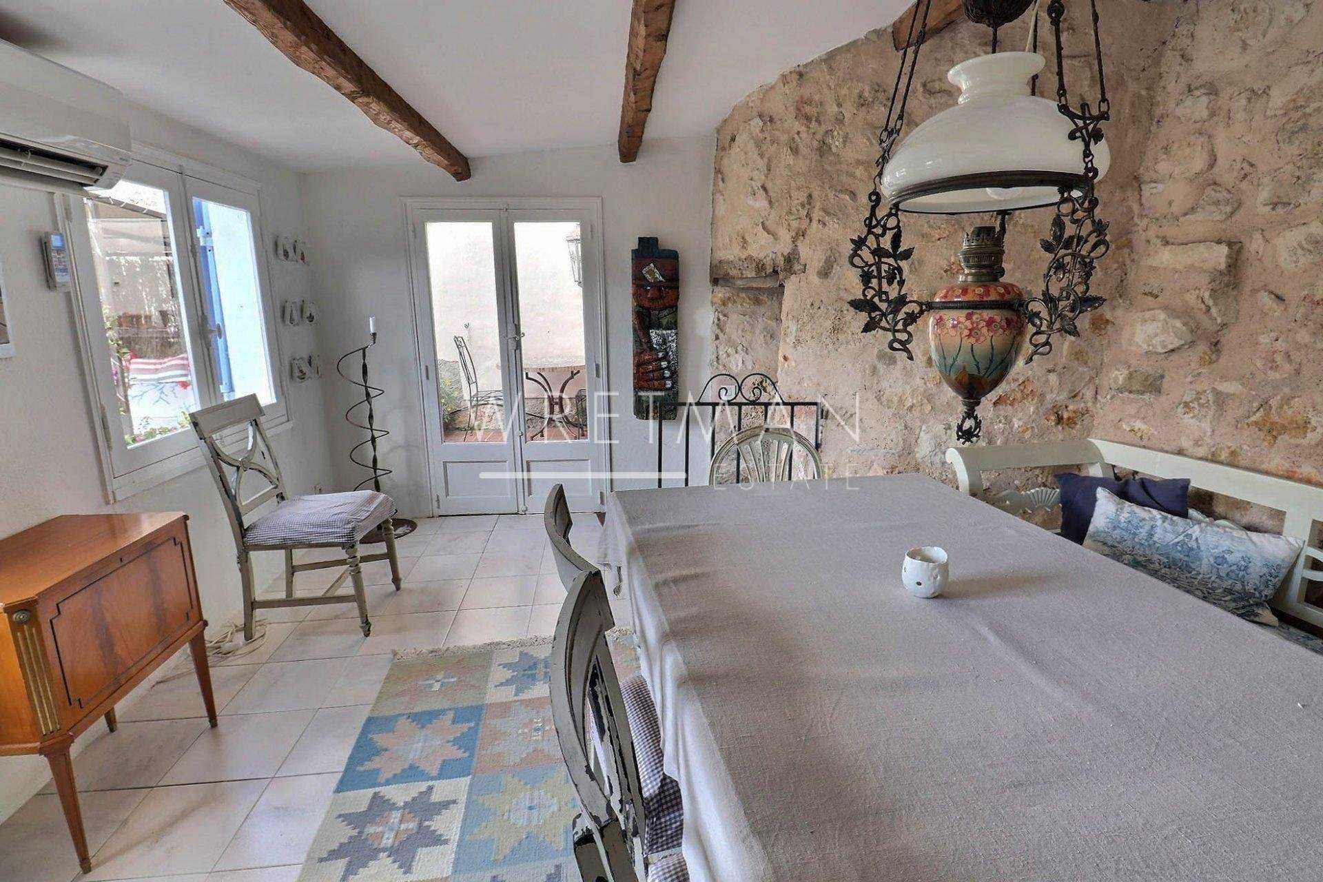 casa no Bargemon, Provença-Alpes-Costa Azul 11502481
