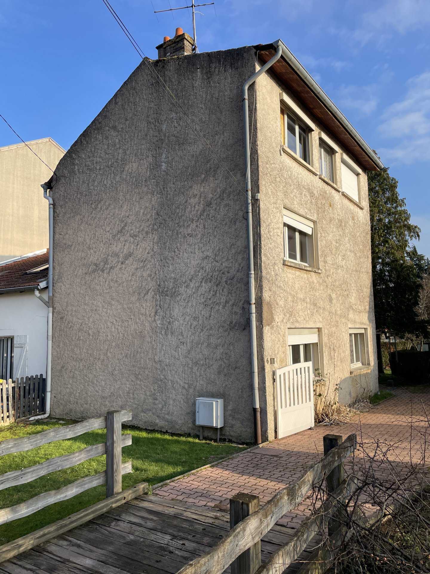 Meerdere huizen in Metz, Grand Est 11502545