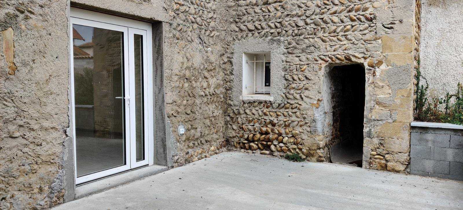 Kondominium w Roussillon, Owernia-Rodan-Alpy 11502550