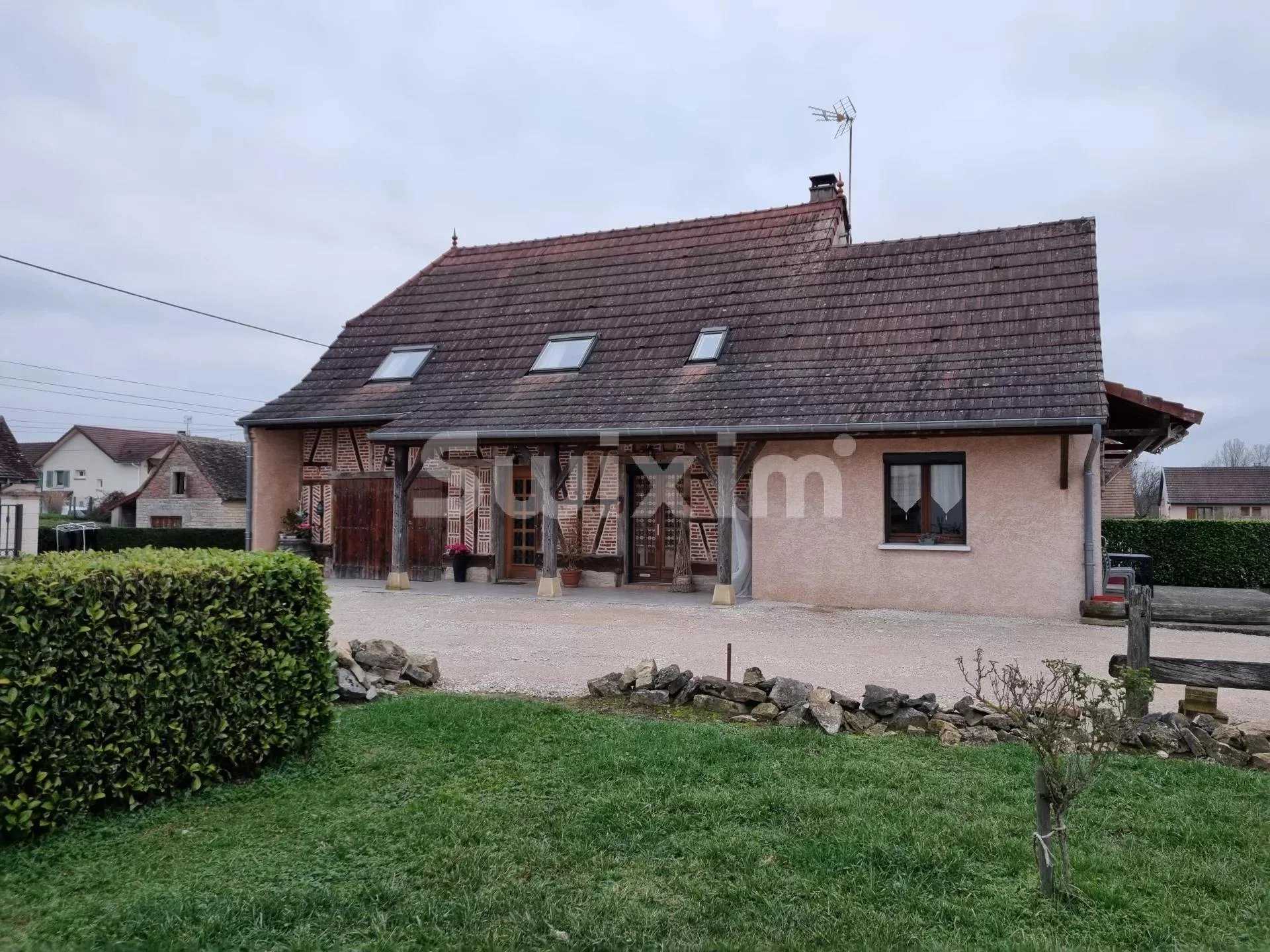 Haus im Louhans, Burgund-Franche-Comté 11502567