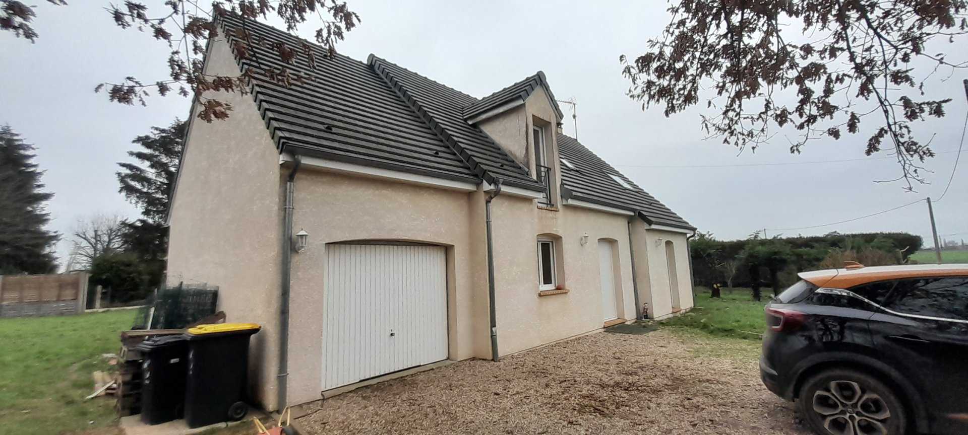 casa no Boissy-sur-Damville, Normandie 11502702