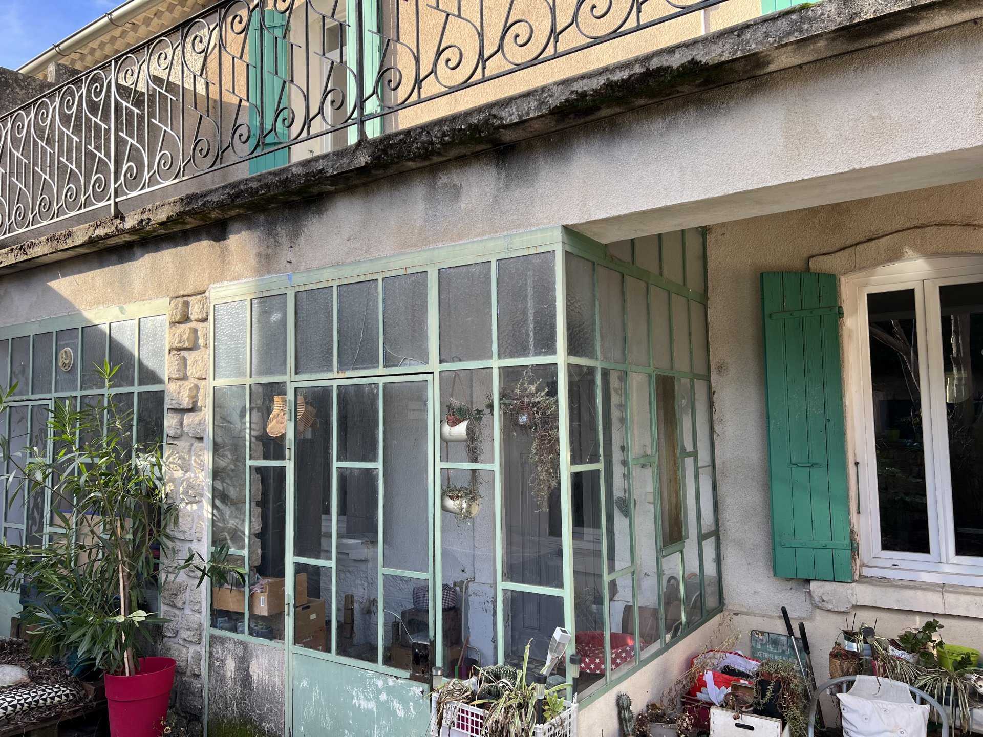 Useita taloja sisään Carpentras, Provence-Alpes-Cote d'Azur 11502714