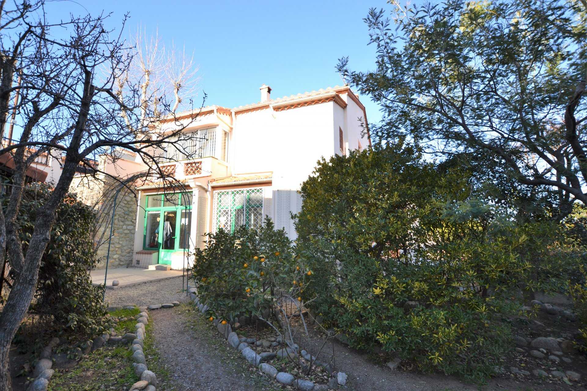 жилой дом в Le Boulou, Pyrénées-Orientales 11502732