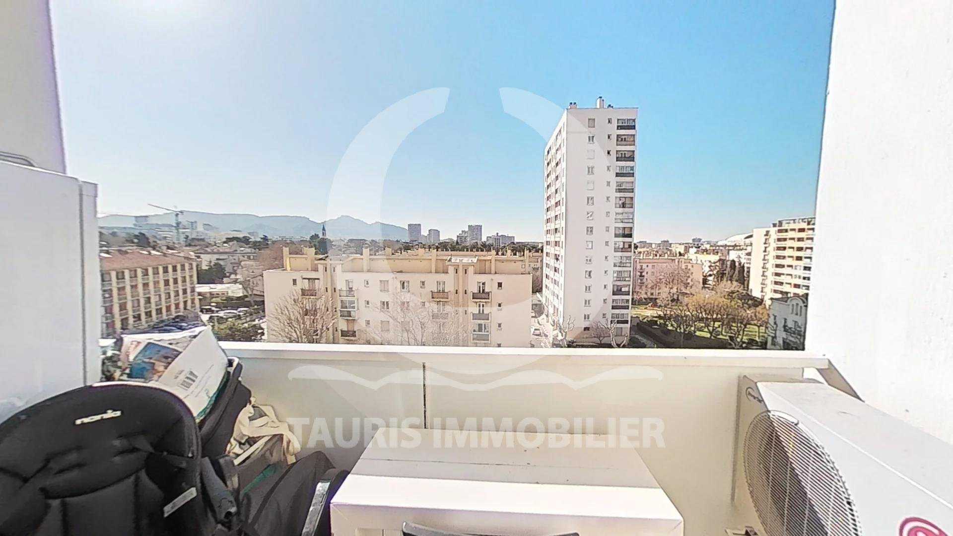 Condominium in La Panouse, Provence-Alpes-Cote d'Azur 11502751