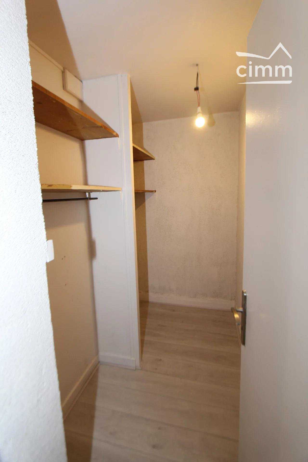 公寓 在 拉特龍什, 奧弗涅-羅納-阿爾卑斯大區 11502791