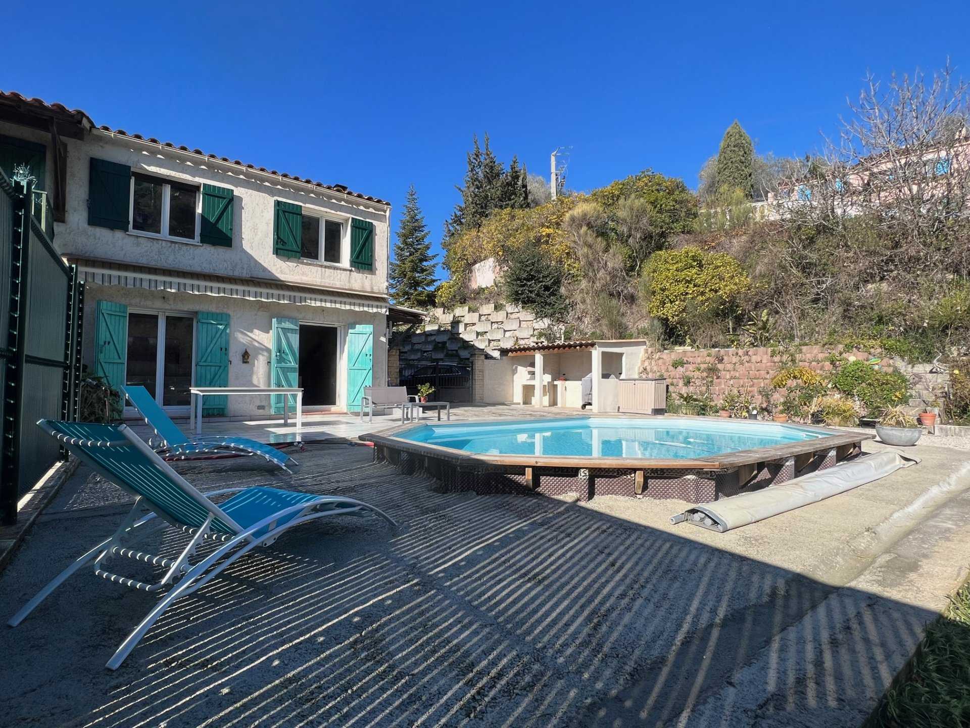 House in Falicon, Provence-Alpes-Cote d'Azur 11502832
