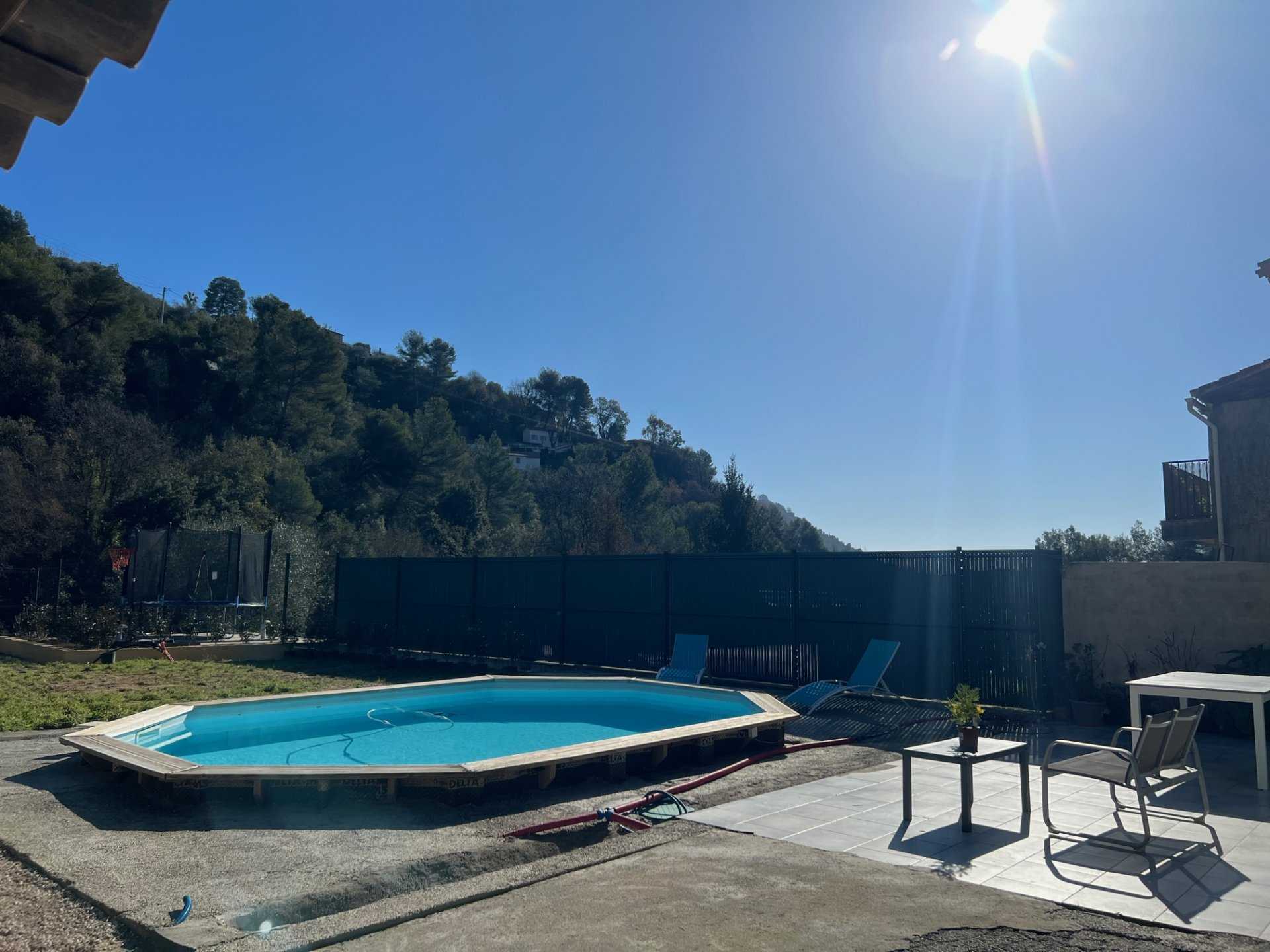 Huis in Falicon, Provence-Alpes-Côte d'Azur 11502832