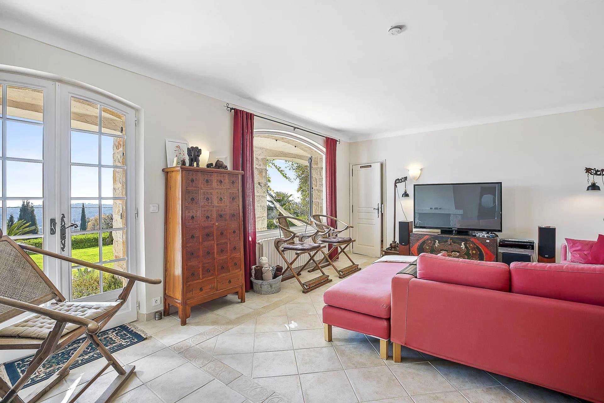 House in Vence, Alpes-Maritimes 11502958