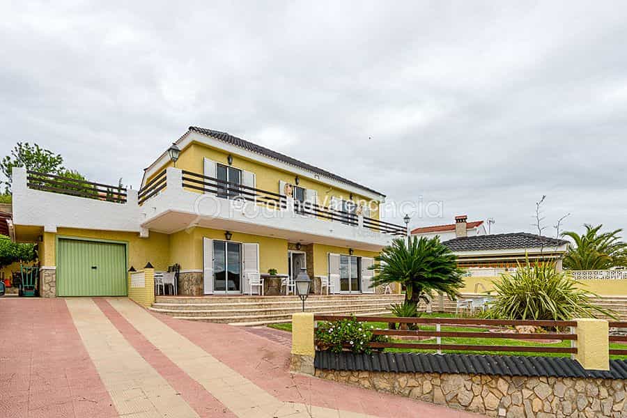 σπίτι σε Turís, Valencian Community 11503313