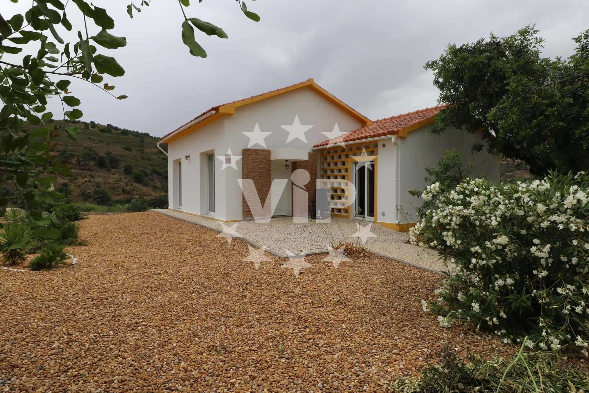 rumah dalam Moncarapacho, Faro 11503374