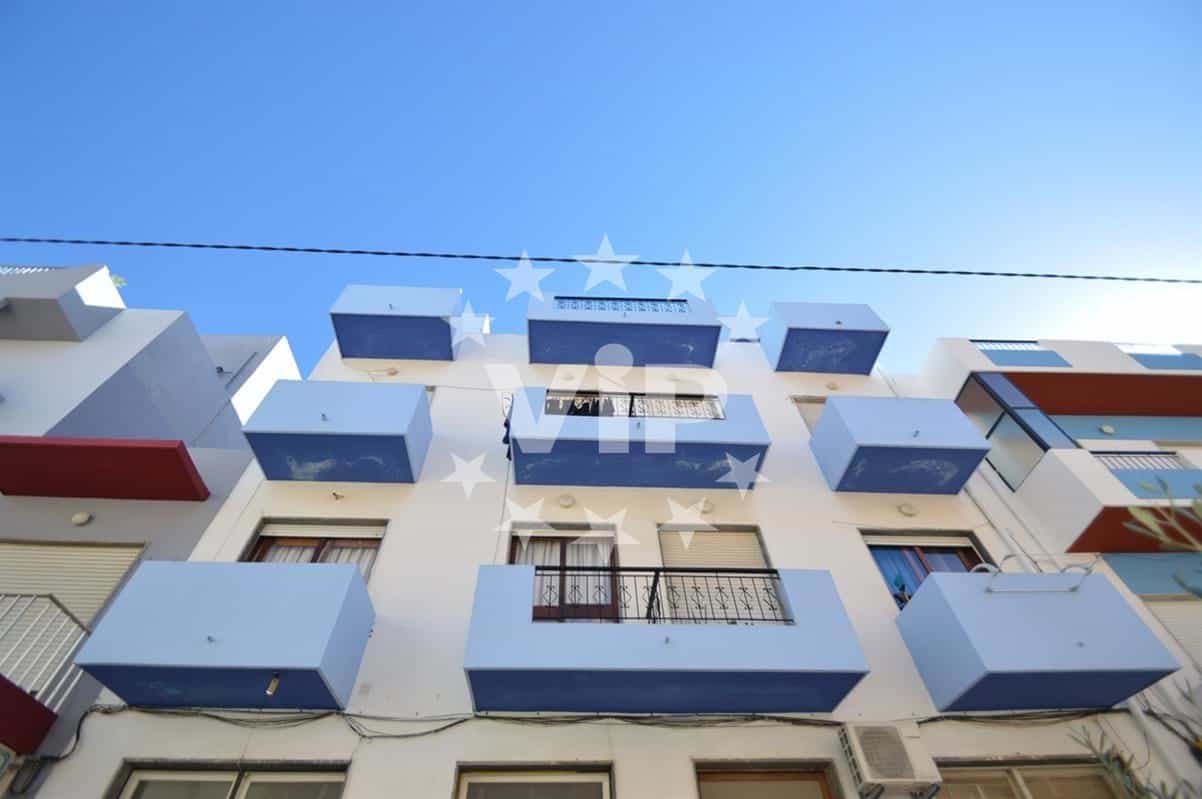 Eigentumswohnung im Quarteira, Faro 11503533