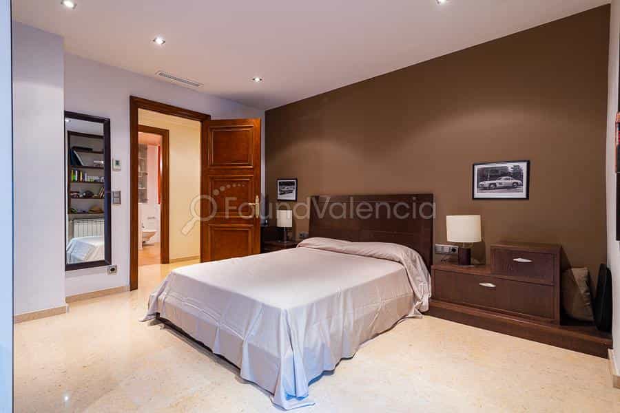 公寓 在 Valencia, Valencian Community 11503675