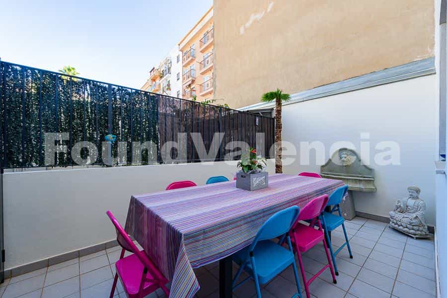 Condominium in Valencia, Valencia 11503702