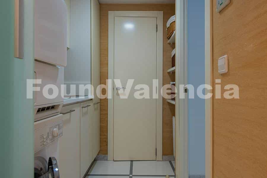 公寓 在 Valencia, Valencian Community 11503717