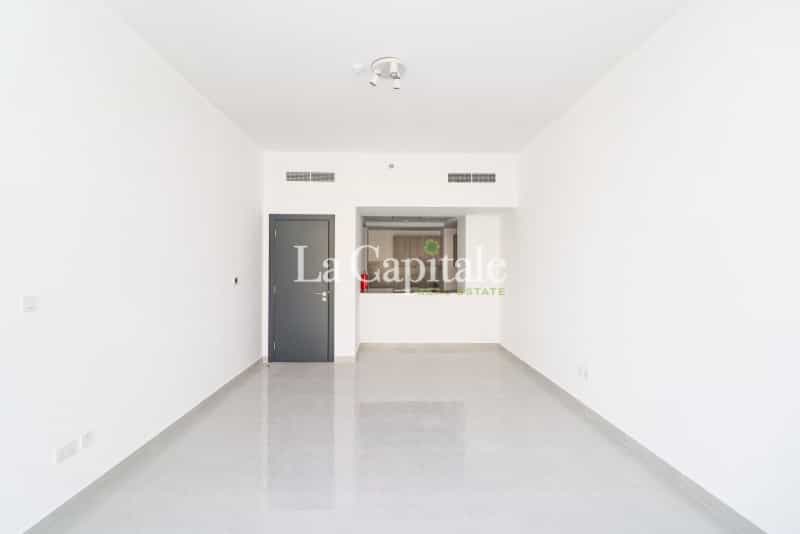 Condominium in Warisaan, Dubayy 11503780