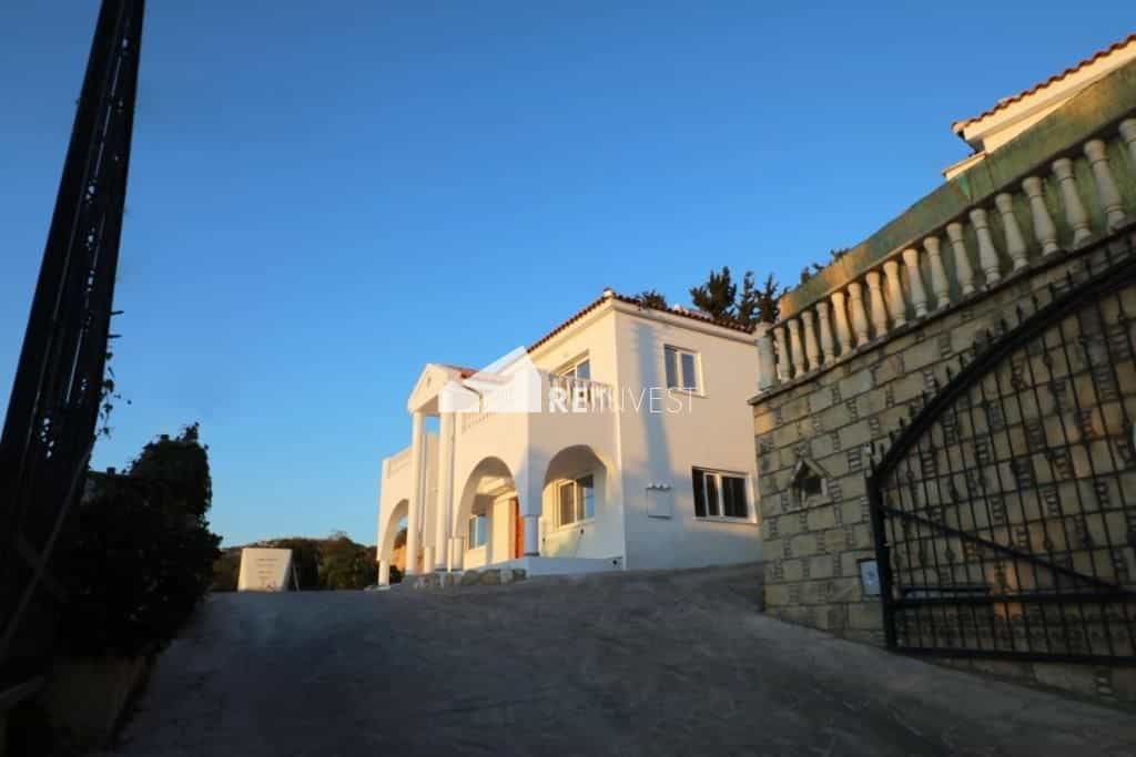 Haus im Mesa Chorio, Paphos 11504396