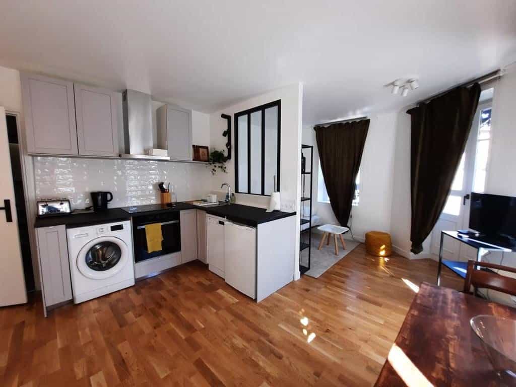 Condominium in Toulouse, Occitanie 11505169