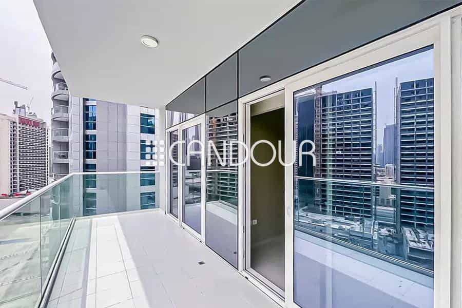 Condominium in Dubai, Dubayy 11505279