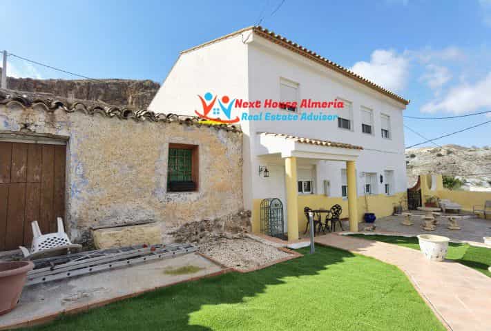 Huis in Oria, Andalusia 11505482