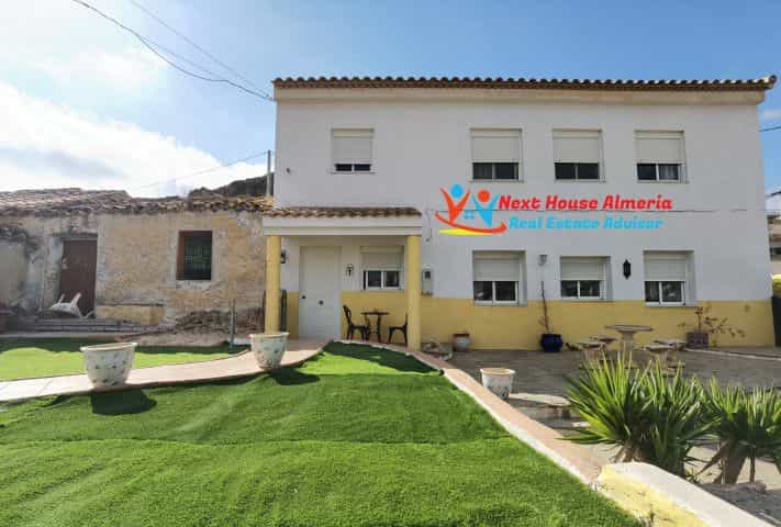 House in Oria, Andalusia 11505482