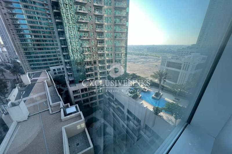 Condominium in Dubai, Dubayy 11506750