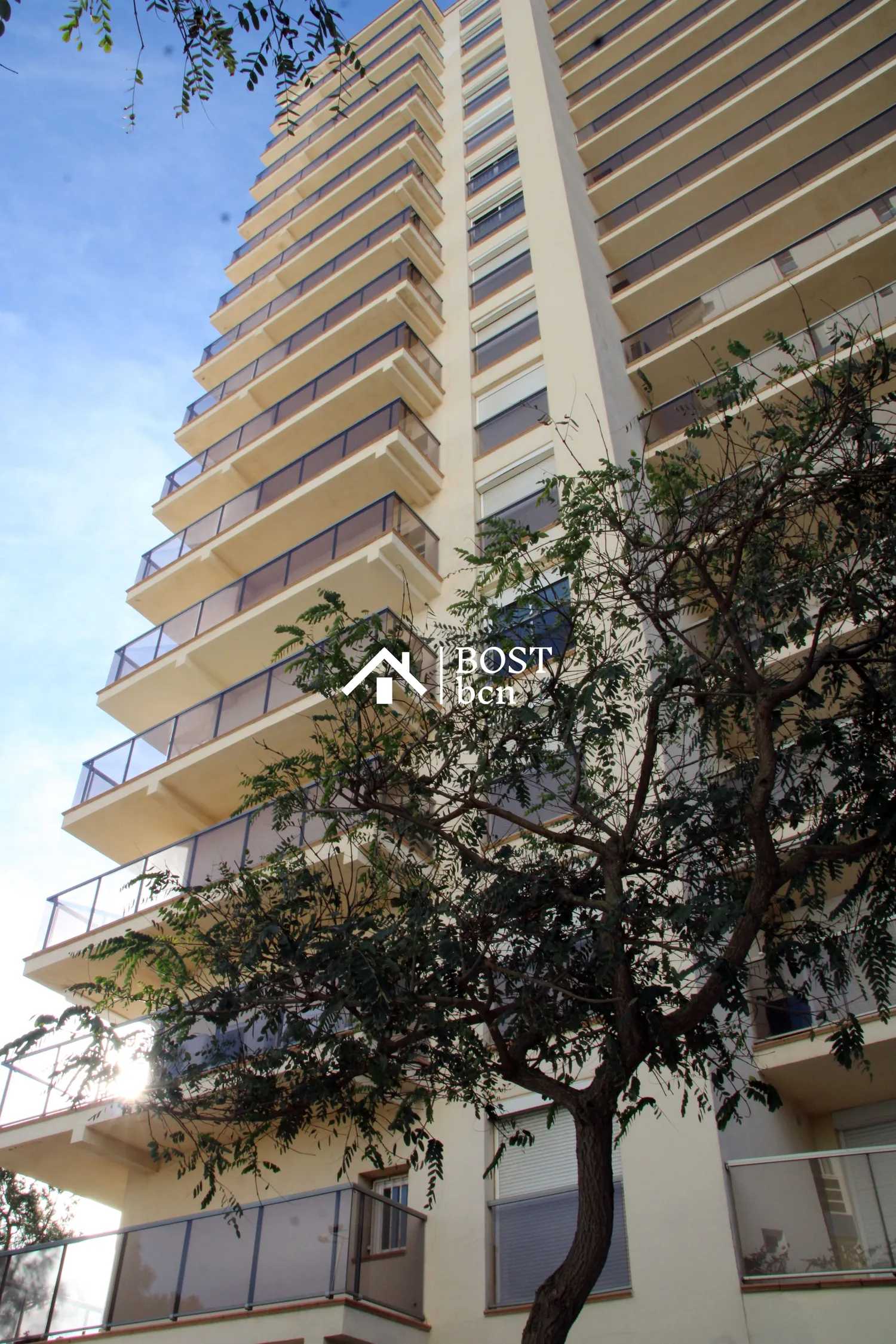 Condominium in Platja d'Aro, 34 Avinguda Costa Brava 11506847