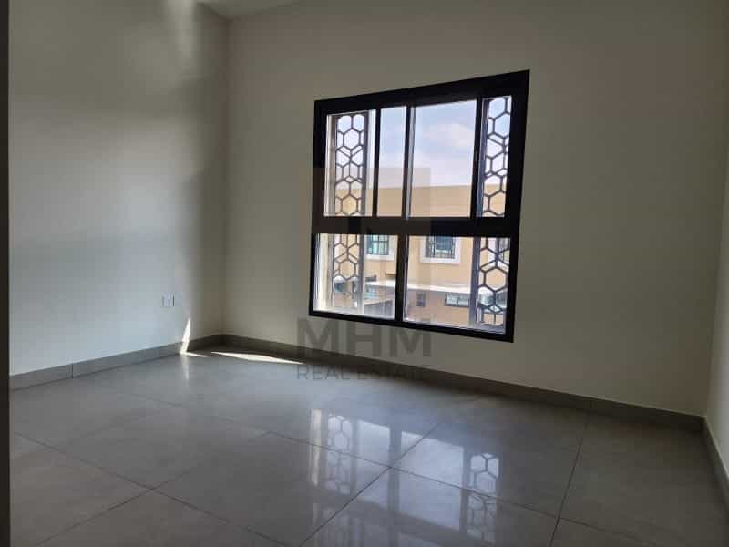жилой дом в Sharjah, Sharjah 11506881