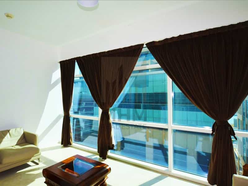 Condominium in Dubai, Dubayy 11506913