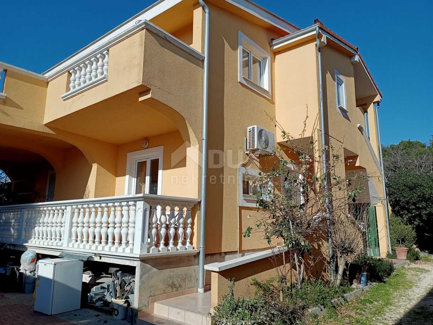 Huis in Pakostane, Zadarska Zupanija 11507448