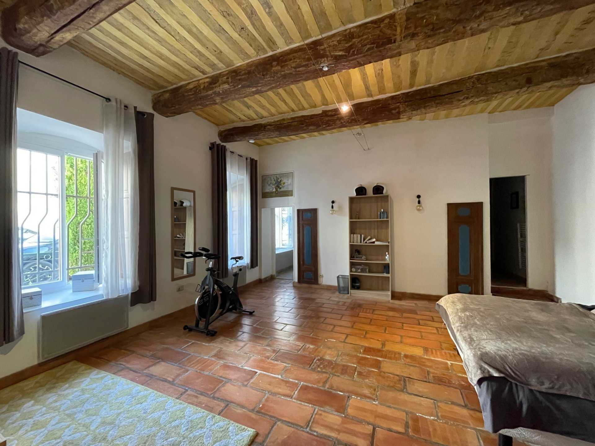 بيت في Sisteron, Provence-Alpes-Cote d'Azur 11507536