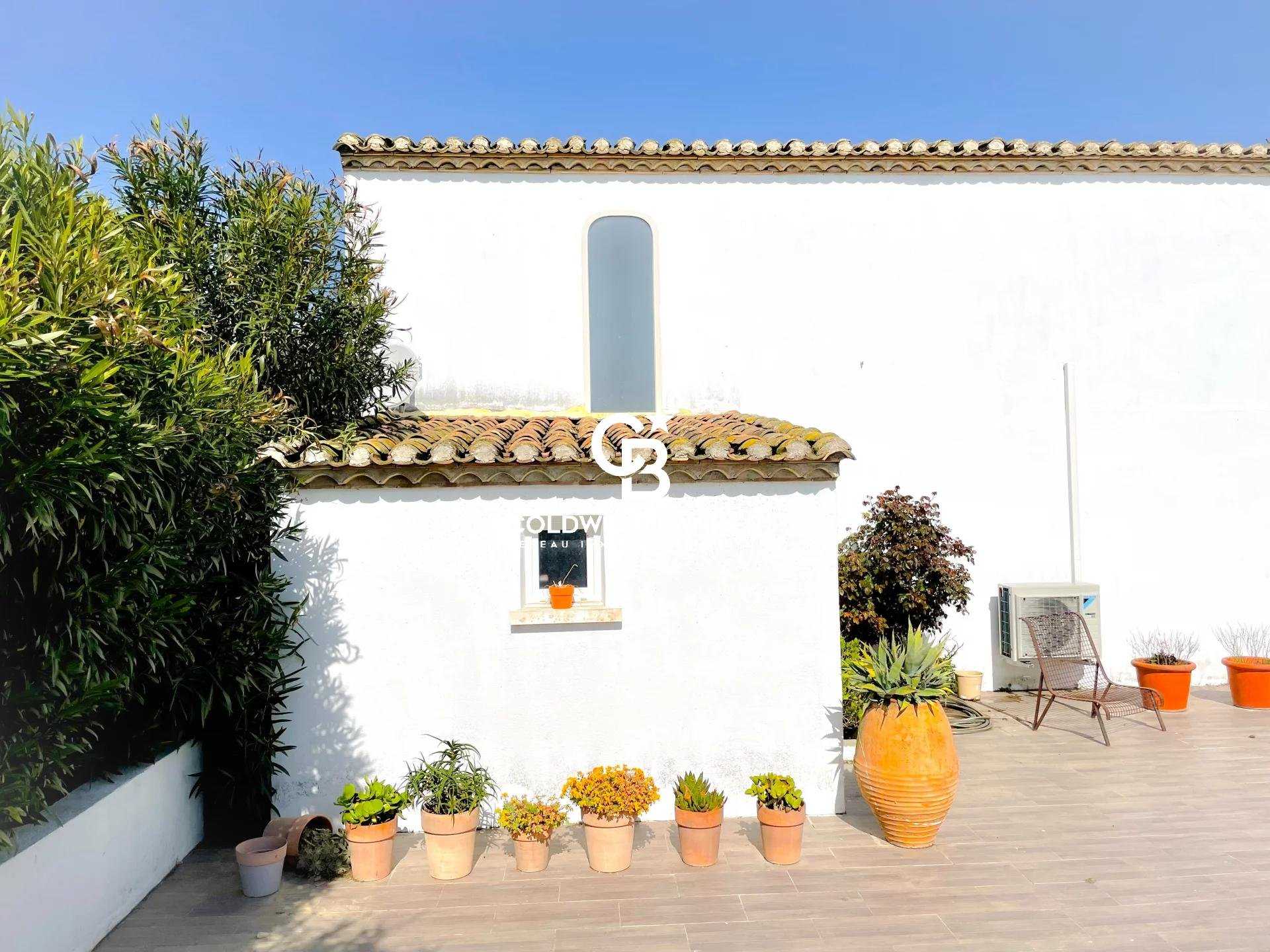 House in Aigues-Mortes, Gard 11507595