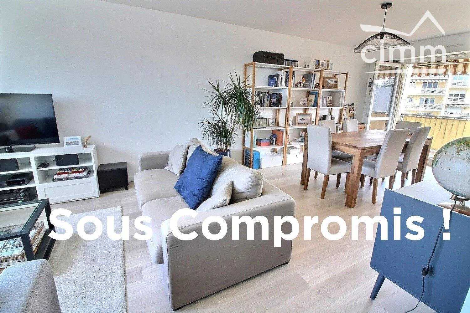 Condominium in Nantes, Pays de la Loire 11507623