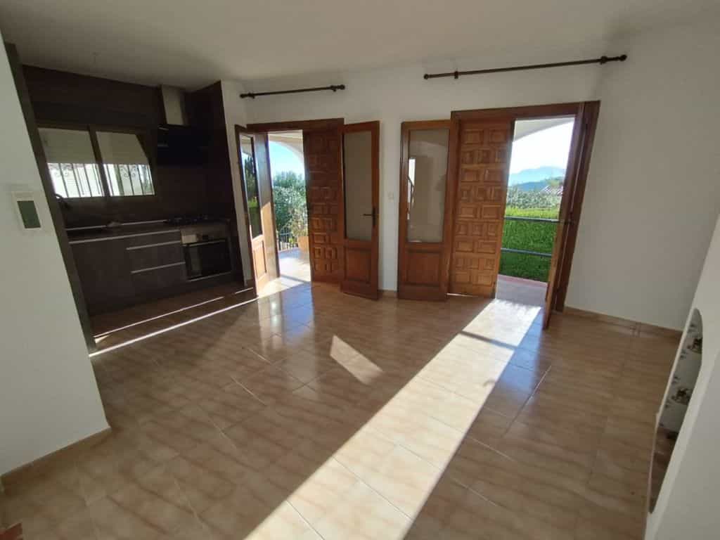 Casa nel Oliva, Valenza 11507964
